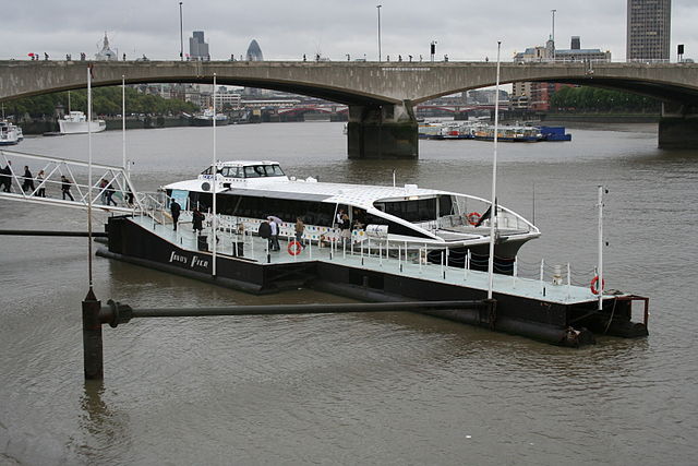 Savoy Pier, London